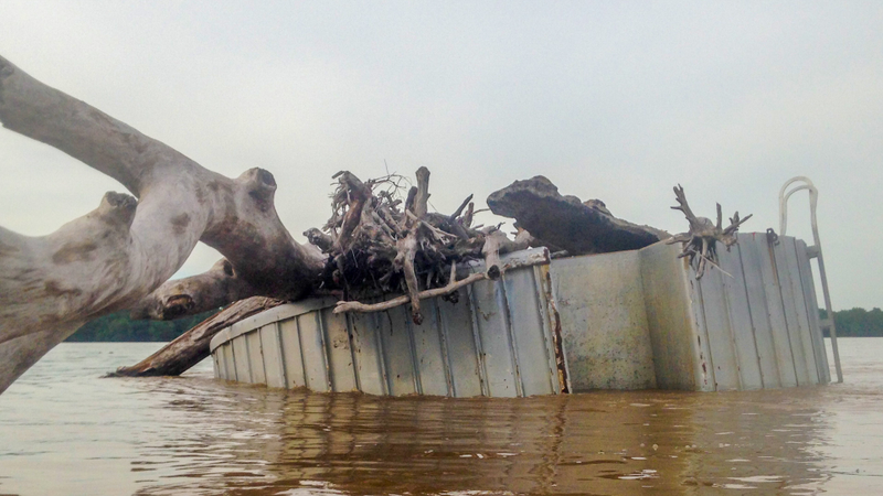 Illustration for article titled Paddling The Mississippi During Flood Season